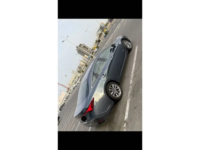 Toyota Avalon 2022 4