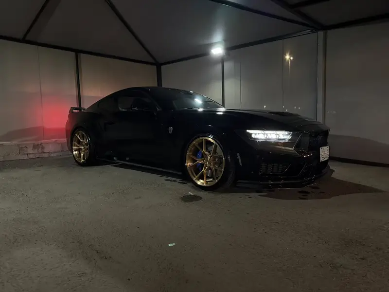 Ford Mustang 2025 4