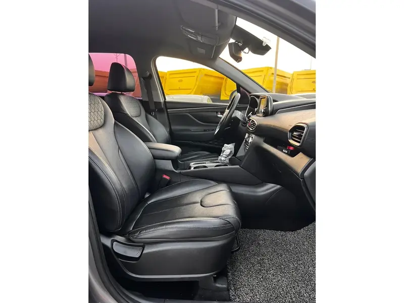 Hyundai SantaFe 2020 6