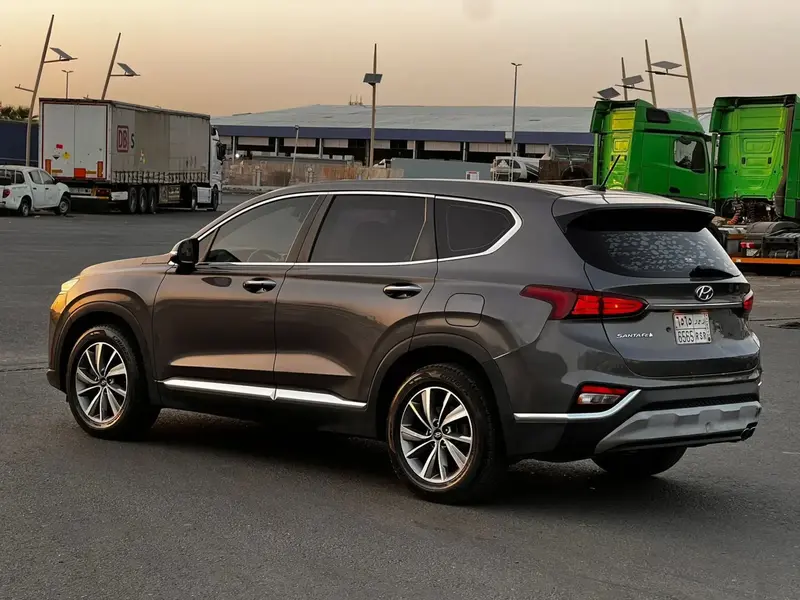 Hyundai SantaFe 2020 11
