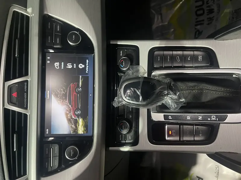 Geely X7 2018 9