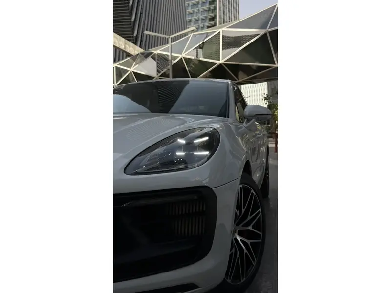Porsche Macan 2023 10