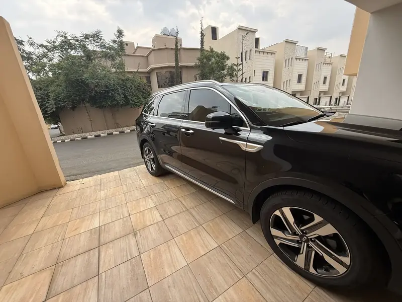 KIA Sorento 2021 5