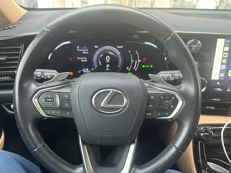 Lexus NX 2025 5