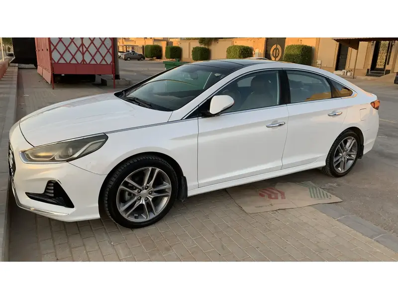 Hyundai Sonata 2018 4