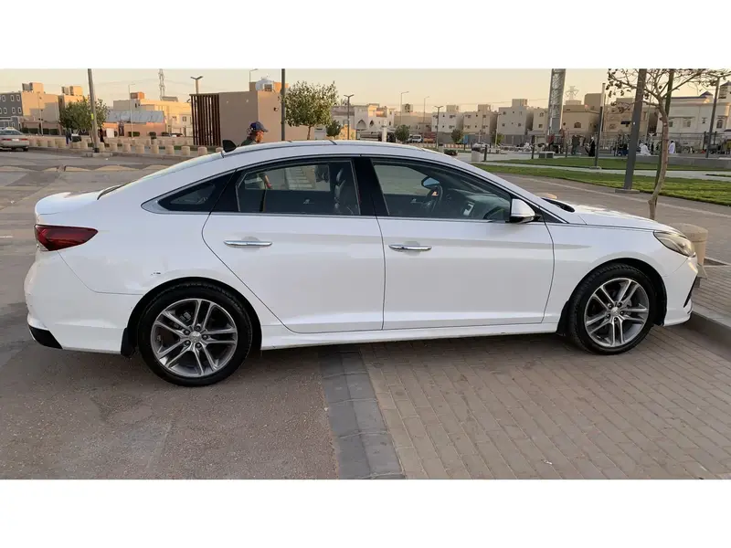 Hyundai Sonata 2018 6