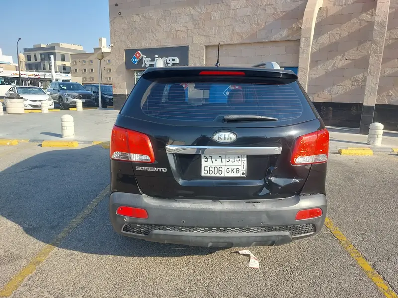 KIA Sorento 2011 3