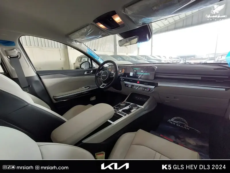 KIA K5 2024 11