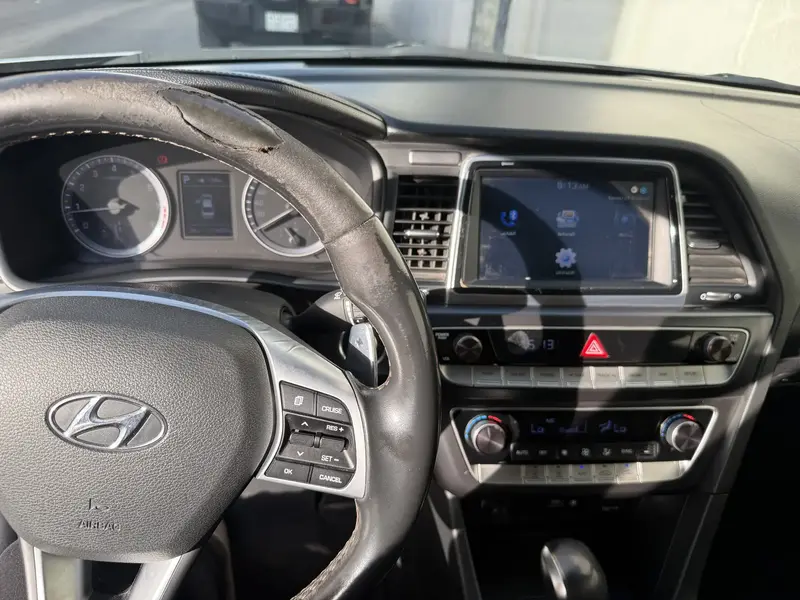 Hyundai Sonata 2018 4