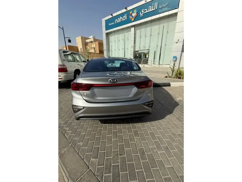 كيا سيراتو 2020 3