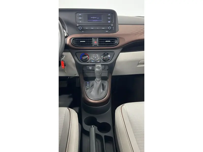 هيونداي جراند i10 فليت 2024 17
