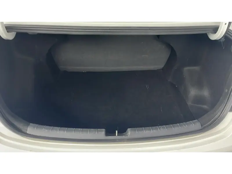 Hyundai GRAND i10 FLT 2024 33