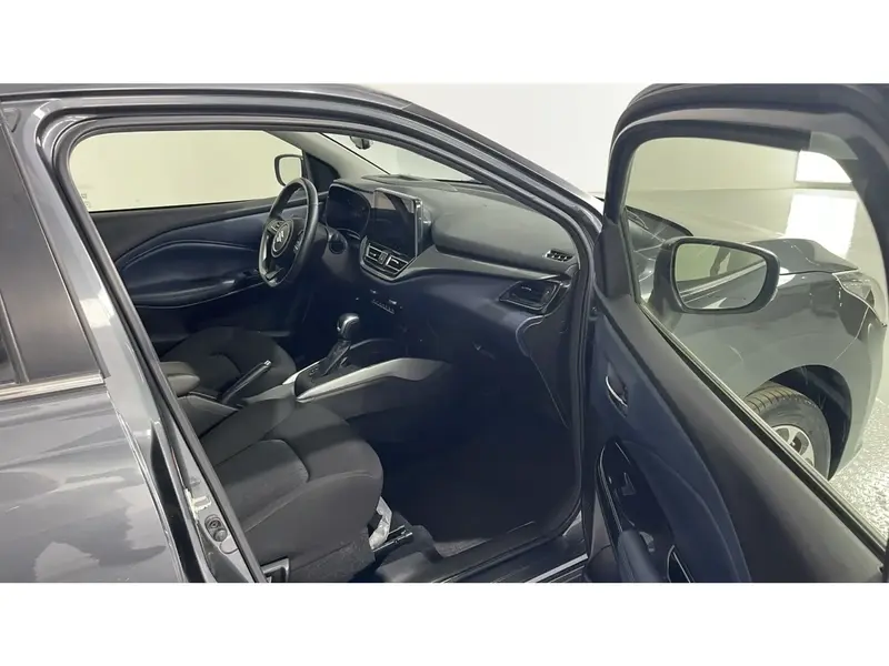 Suzuki Baleno GLX 2024 16