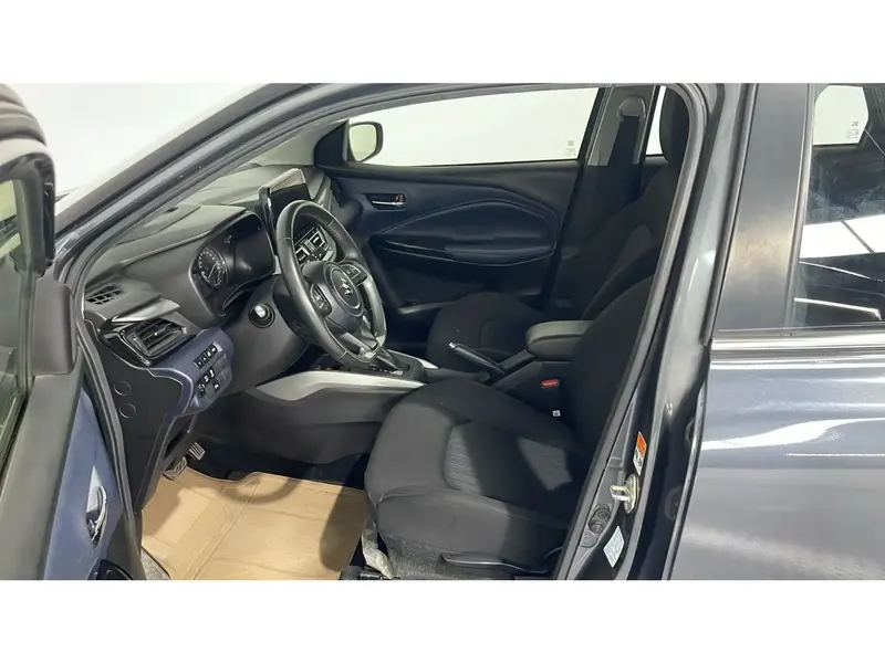 Suzuki Baleno GLX 2024 14