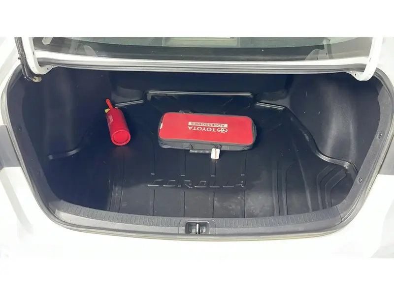 Toyota Corolla XLI 2023 26