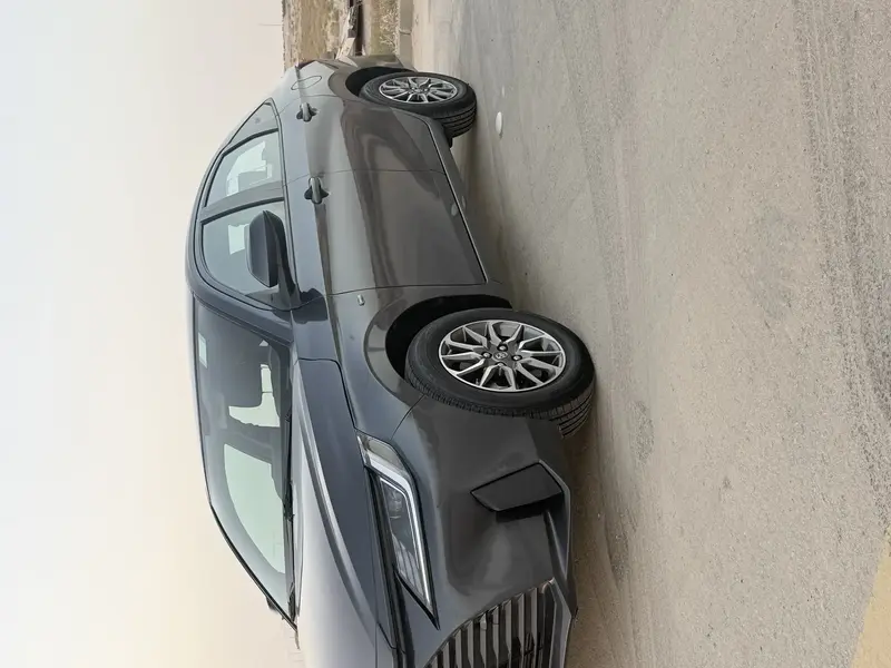 تويوتا يارس 2023 2