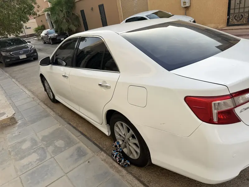 Toyota Camry 2012 3