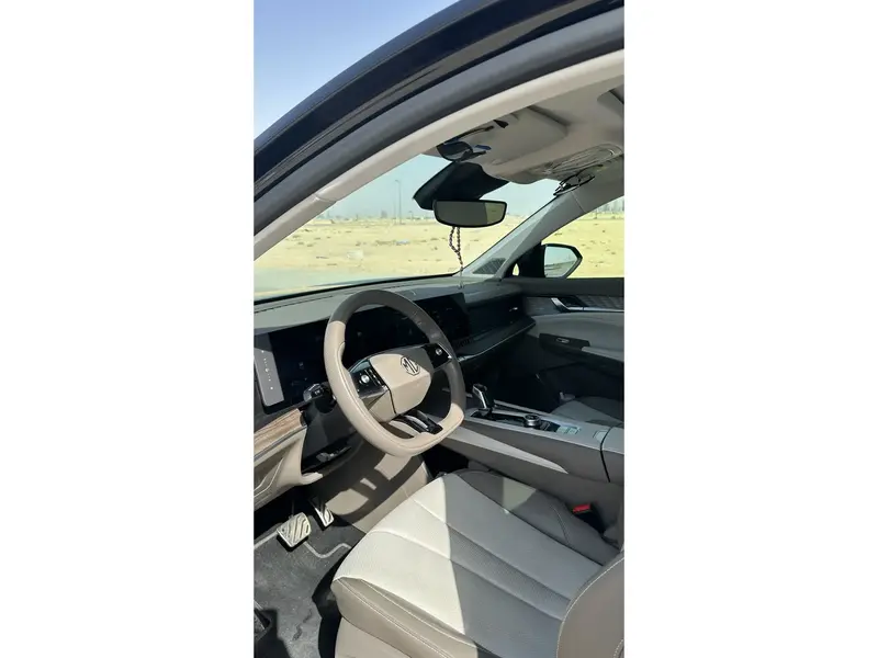 ام جي RX9 2025 5