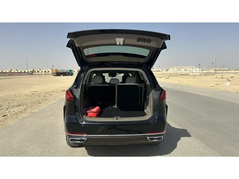 ام جي RX9 2025 10
