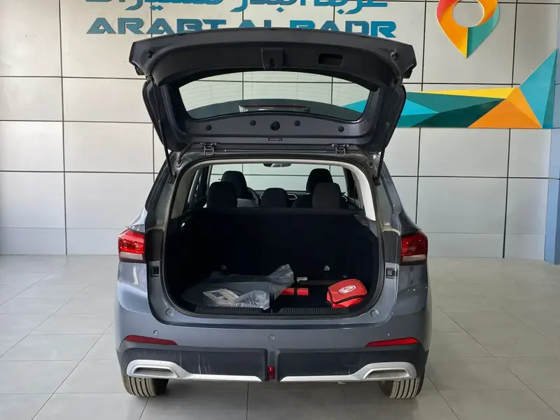 MG ZS 2025 7