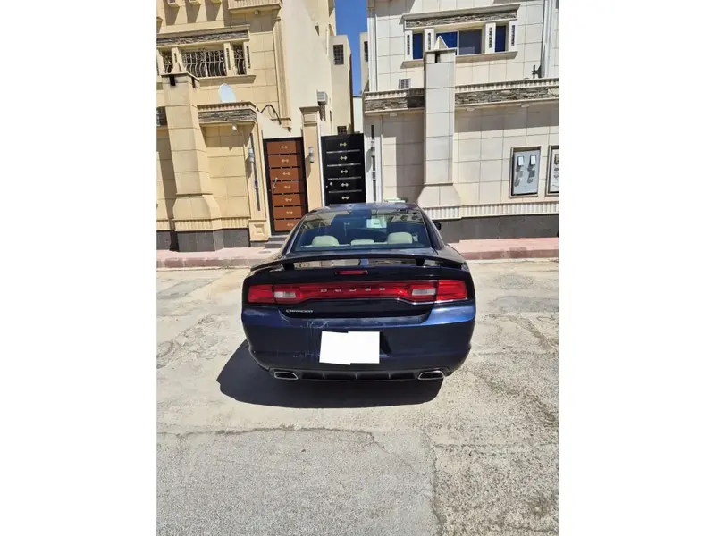 دودج تشارجر 2013 21