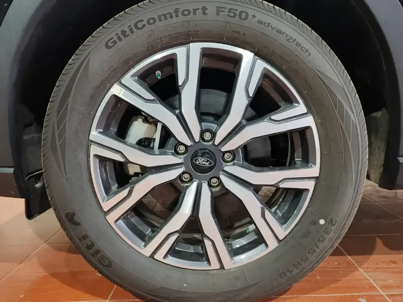 Ford TERRITORY 2026 5