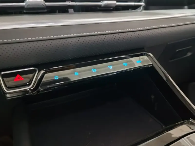 Ford TERRITORY 2026 14