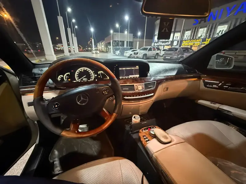 مرسيدس S 2009 4
