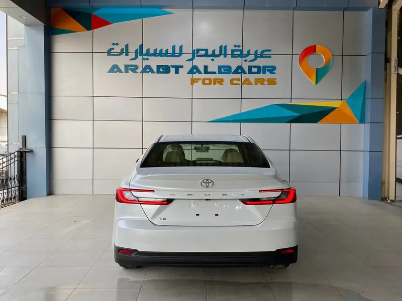 تويوتا كامري 2026 LE 6
