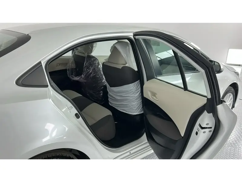 Toyota Corolla XLI Executive 2024 8