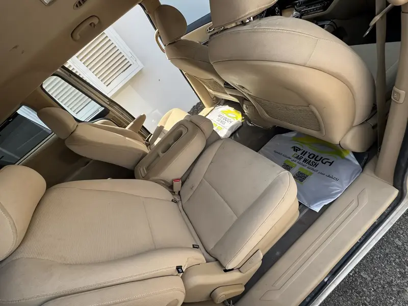 KIA Carnival 2016 11