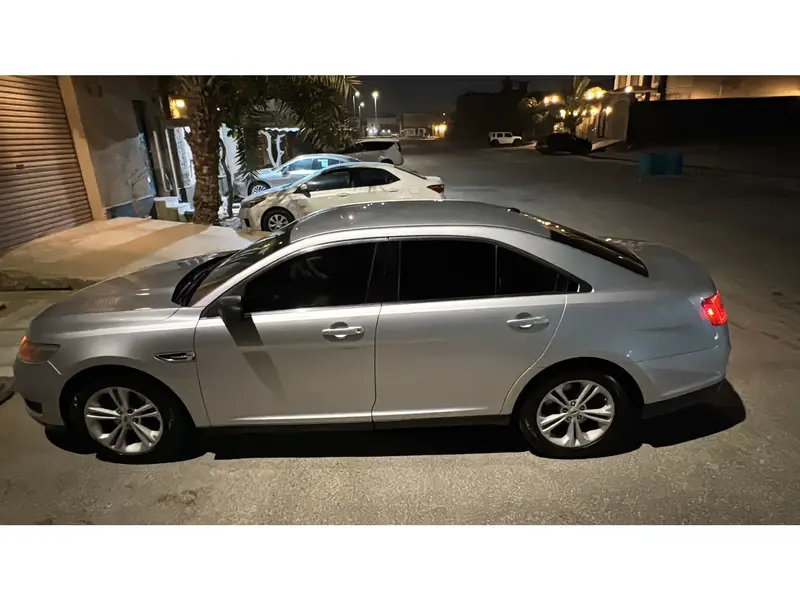 فورد توروس 2013 12