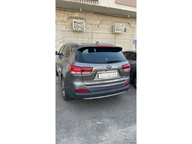 كيا سورينتو 2016 15