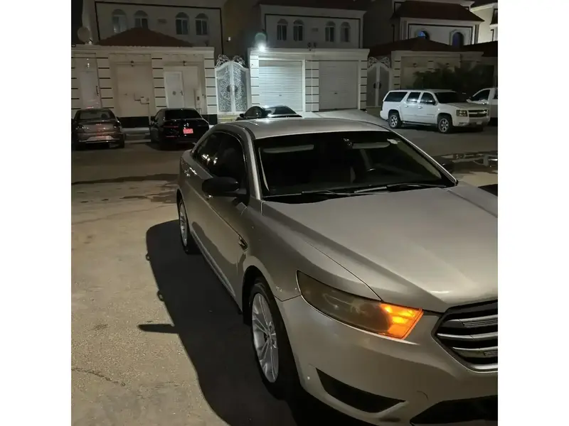 فورد توروس 2013 3