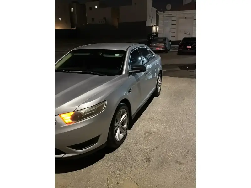فورد توروس 2013 4