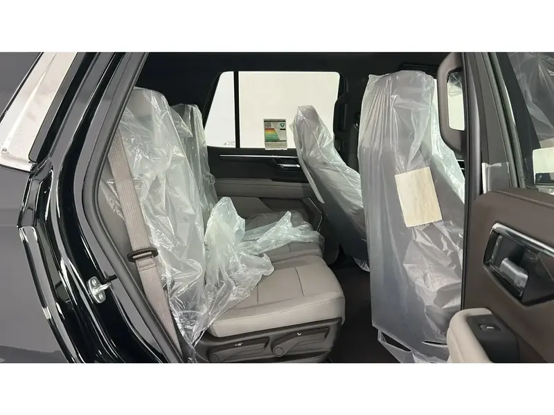 Chevrolet Tahoe LS RWD 2025 23