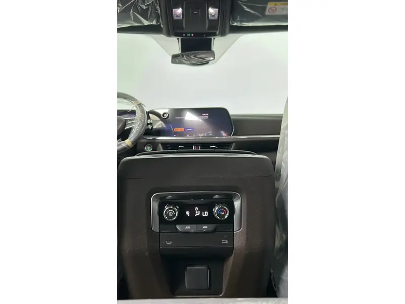 Chevrolet Tahoe LS RWD 2025 32