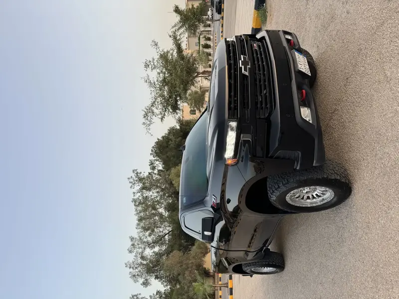 Chevrolet Silverado 2021 3