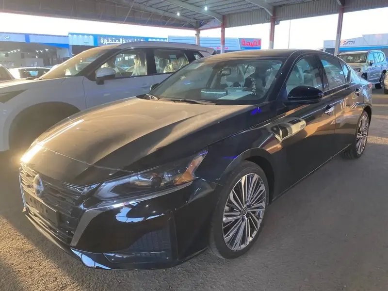 Nissan Altima 2026 5