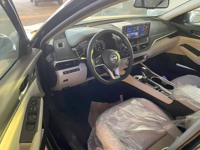 Nissan Altima 2026 14