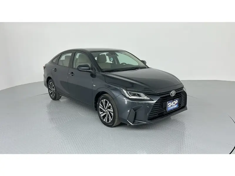Toyota Yaris Y PLUS 1.3L 2024 3