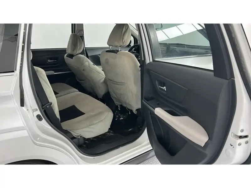 Toyota VELOZ GLX 2024 9