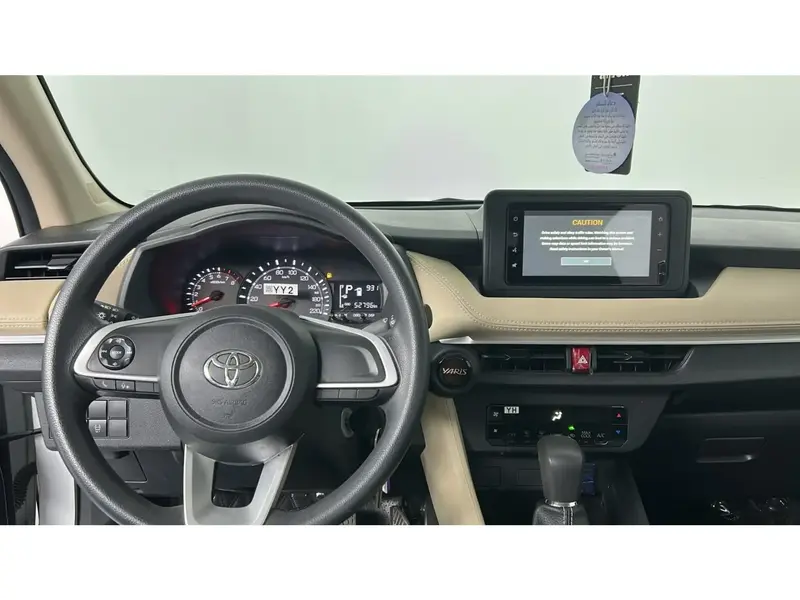 Toyota Yaris Y 2024 30