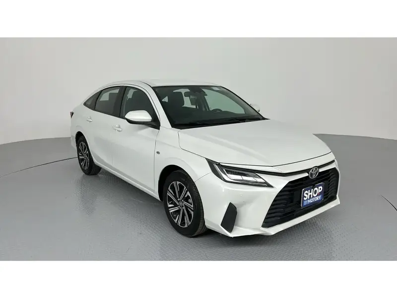 Toyota Yaris Y PLUS 1.3L 2024 3