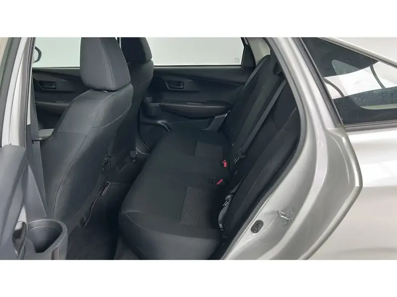 Toyota Yaris Y PLUS 1.3L 2024 21