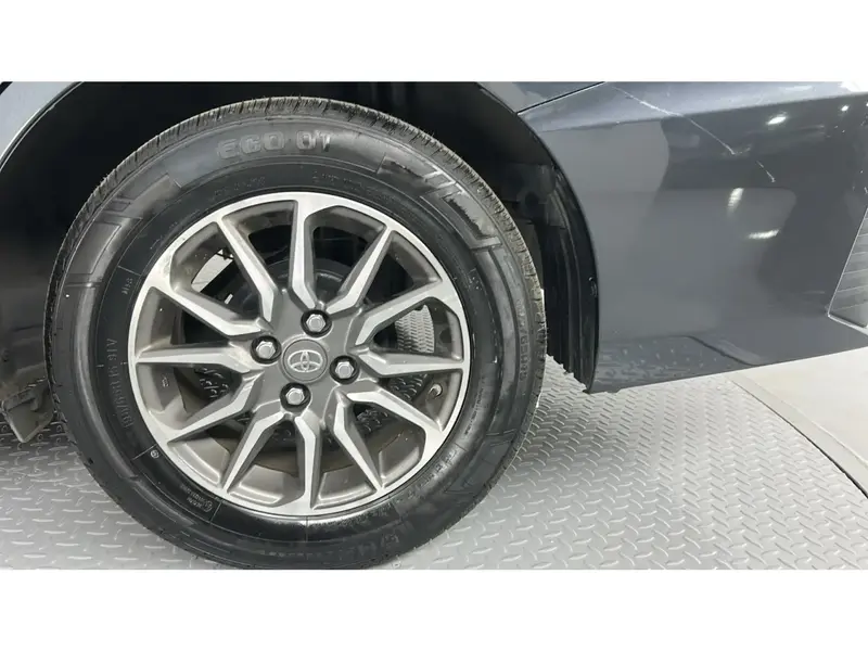 Toyota Yaris Y 2024 31