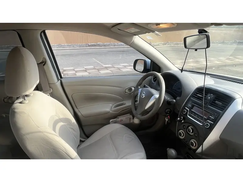 Nissan Sunny 2016 7