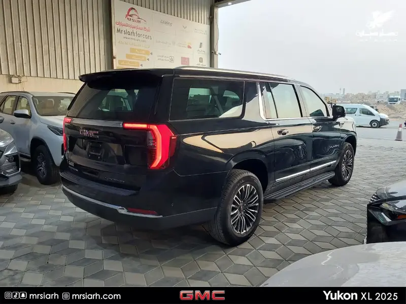 GMC Yukon XL 2025 6