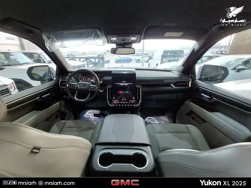 GMC Yukon XL 2025 11