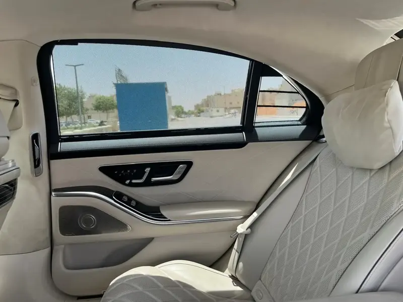 مرسيدس S 500-2022 24